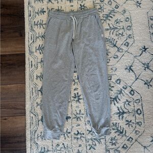 Vuori Heather Gray Sweatpants